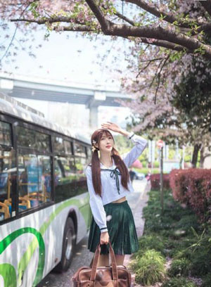 小莹客厅激情35集