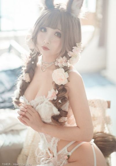 美丽小蜜桃4在线观看